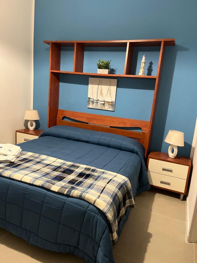 Josh'S House Mondelloヴィラ エクステリア 写真